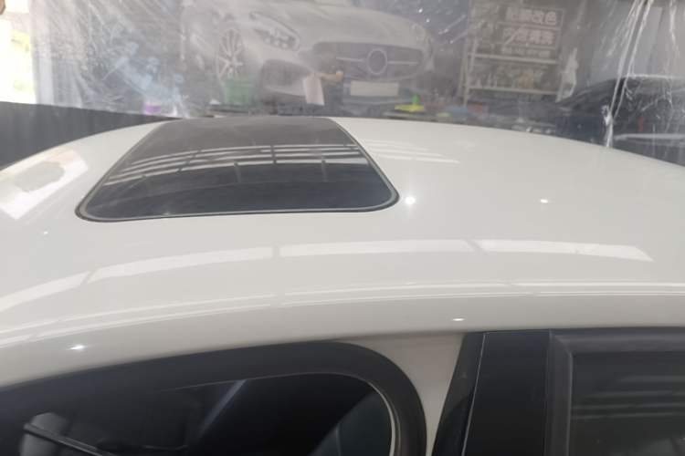 Used Volkswagen Santana 2015 1.6L Manual Comfort Edition Roof