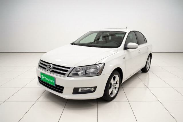 Used Volkswagen Santana 2015 1.6L Manual Comfort Edition