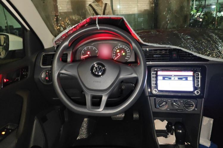 Used Volkswagen Santana 2015 Haval H6 1.6L Automatic Luxury Model Steering Wheel