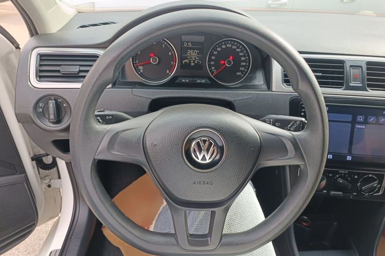 Used Volkswagen Santana 2015 Haval H9 1.6L Manual Comfort Edition Steering Wheel