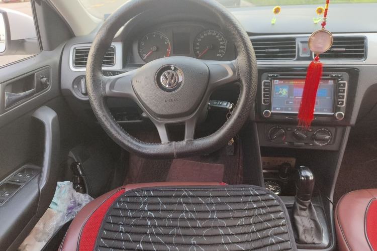 Used Volkswagen Santana 2015 Haval H6 1.6L Automatic Luxury Model Steering Wheel