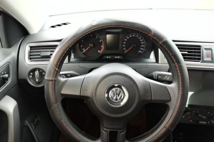 Used Volkswagen Santana 2015 1.6L Manual Comfort Edition Steering Wheel