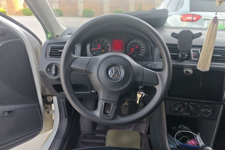 Used Volkswagen Santana 2015 1.4L Manual Fashion Edition Steering Wheel