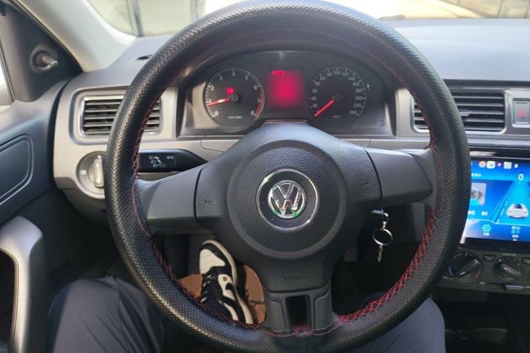 Used Volkswagen Santana 2015 1.4L Manual Fashion Edition Steering Wheel