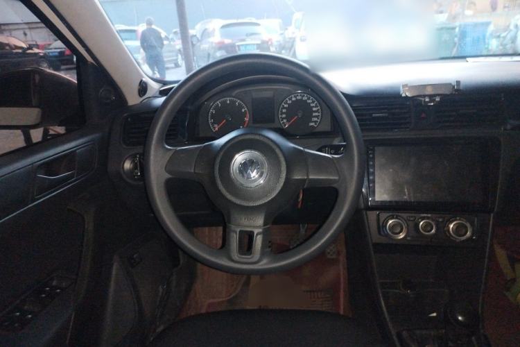 Used Volkswagen Santana 2015 1.6L Manual Fashion Edition Steering Wheel