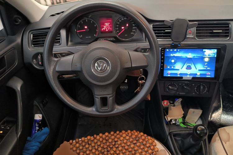 Used Volkswagen Santana 2015 1.4L Manual Fashion Edition Steering Wheel