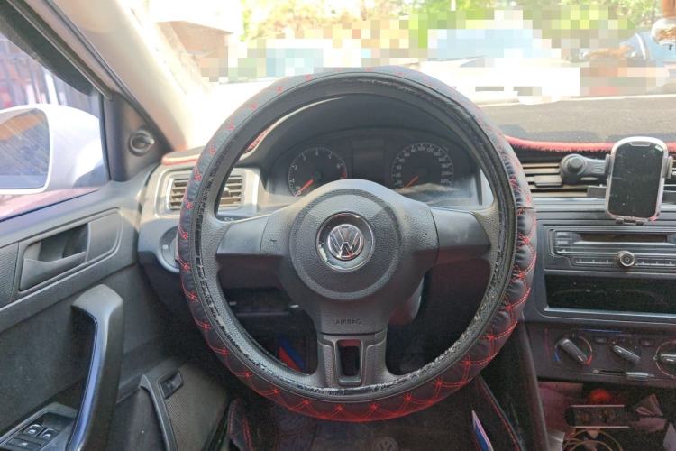 Used Volkswagen Santana 2015 1.4L Manual Fashion Edition Steering Wheel