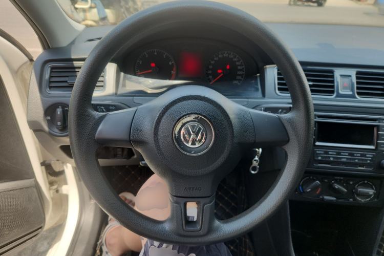 Used Volkswagen Santana 2015 1.4L Manual Fashion Edition Steering Wheel