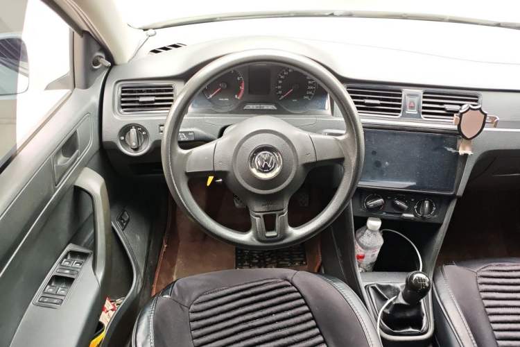 Used Volkswagen Santana 2015 1.4L Manual Fashion Edition Steering Wheel