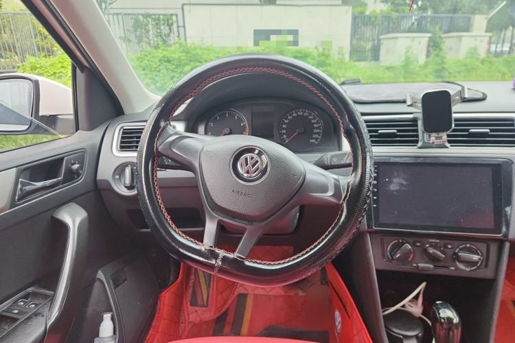 Used Volkswagen Santana 2015 Haval H6 1.6L Automatic Luxury Model Steering Wheel