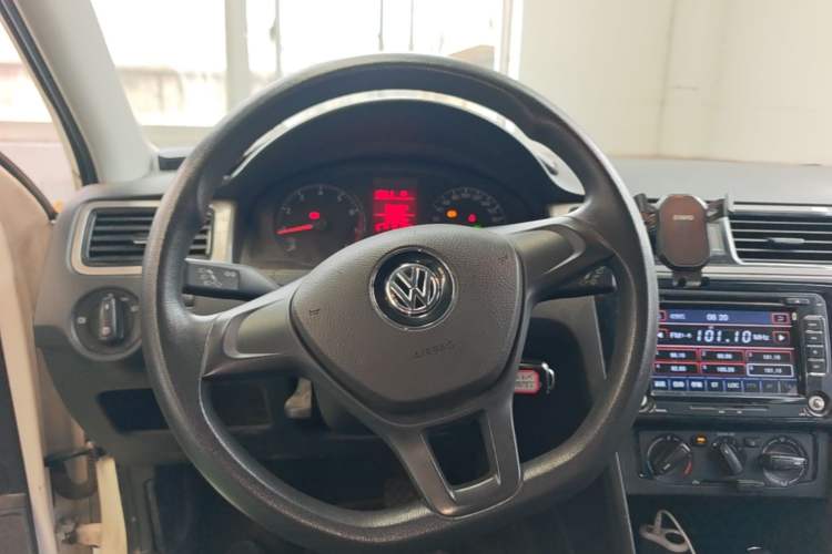 Used Volkswagen Santana 2015 Haval H6 1.6L Automatic Luxury Model Steering Wheel