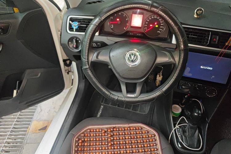 Used Volkswagen Santana 2015 Haval H6 1.6L Automatic Luxury Model Steering Wheel