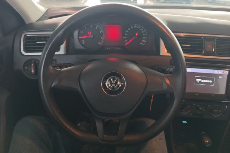 Used Volkswagen Santana 2015 Haval H6 1.6L Automatic Luxury Model Steering Wheel