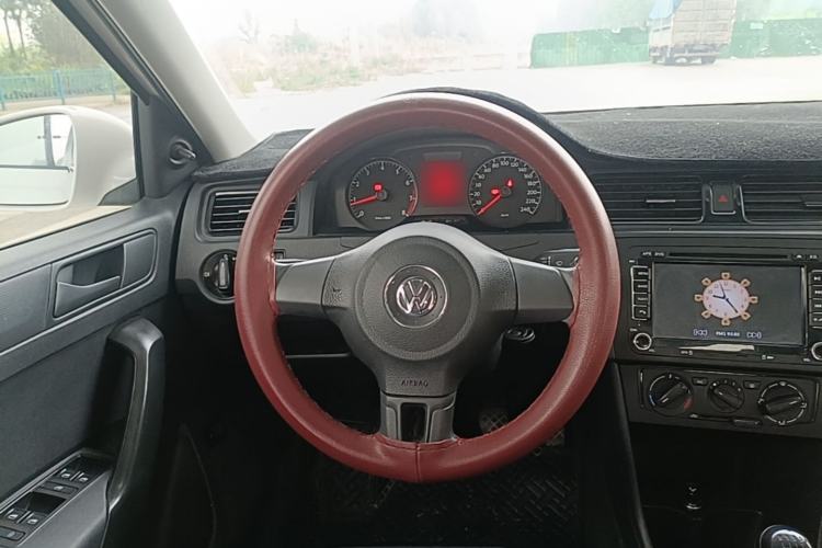 Used Volkswagen Santana 2015 1.4L Manual Fashion Edition Steering Wheel