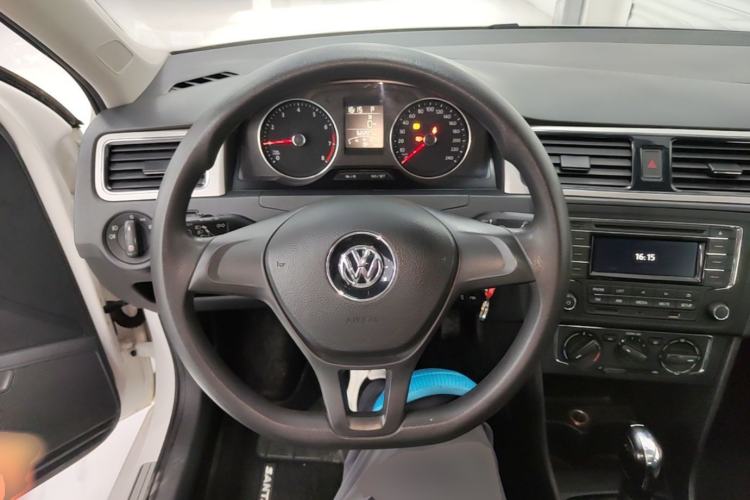 Used Volkswagen Santana 2015 Haval H6 1.6L Automatic Comfort Model Steering Wheel
