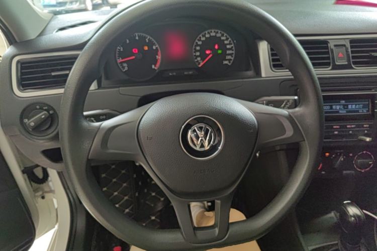 Used Volkswagen Santana 2015 Haval H6 1.6L Automatic Luxury Model Steering Wheel