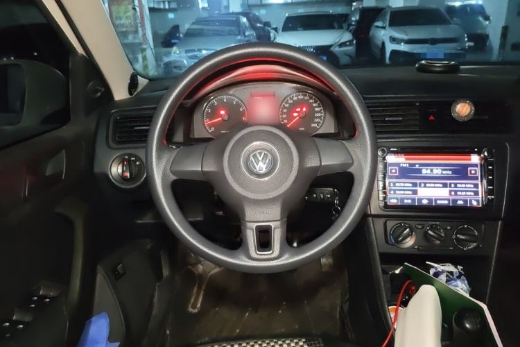 Used Volkswagen Santana 2015 1.6L Manual Fashion Edition Steering Wheel