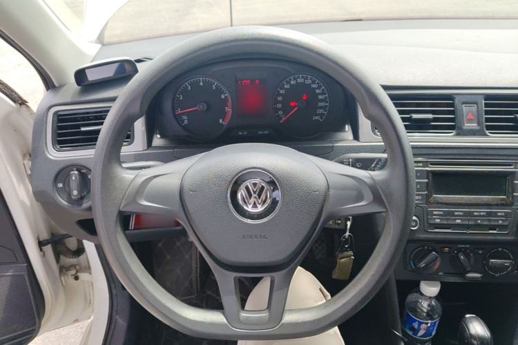 Used Volkswagen Santana 2015 Haval H6 1.6L Automatic Luxury Model Steering Wheel