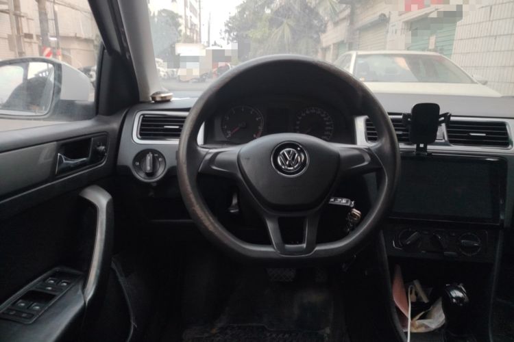 Used Volkswagen Santana 2015 Haval H6 1.6L Automatic Luxury Model Steering Wheel