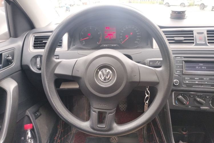 Used Volkswagen Santana 2015 1.6L Manual Comfort Edition Steering Wheel