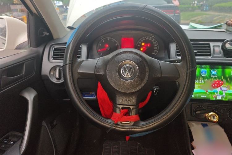 Used Volkswagen Santana 2015 1.4L Manual Fashion Edition Steering Wheel