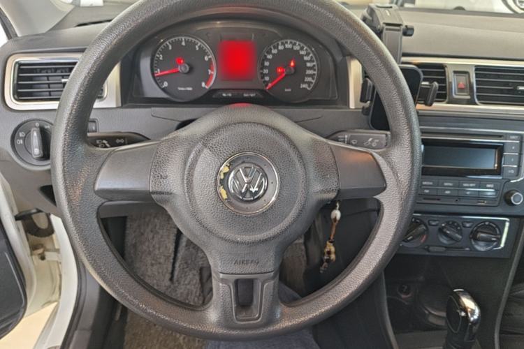 Used Volkswagen Santana 2015 1.6L Automatic Comfort Edition Steering Wheel