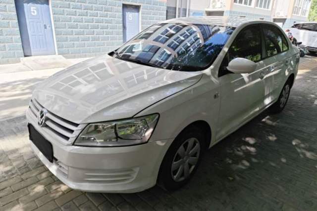 Ojetý Volkswagen Santana 2015 1.4L Manual Fashion Edition