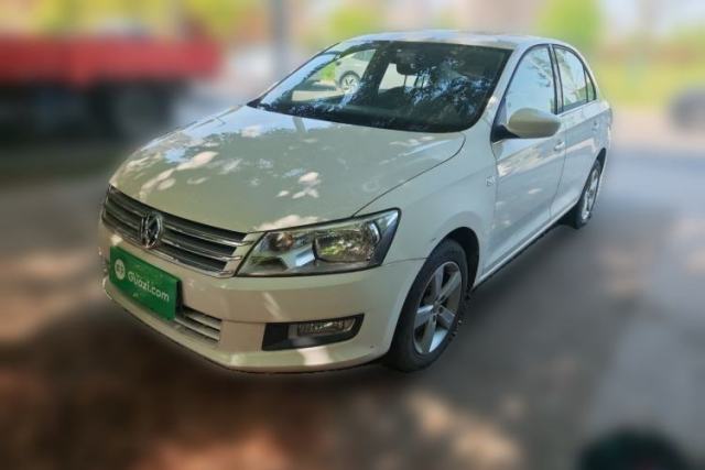 Used Volkswagen Santana 2015 1.6L Manual Comfort Edition