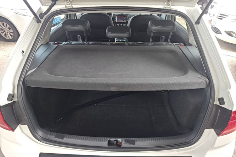 Used Volkswagen Santana 2015 Haval H6 1.6L Automatic Luxury Model Trunk