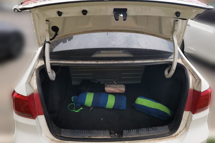 Used Volkswagen Santana 2015 1.6L Manual Fashion Edition Trunk