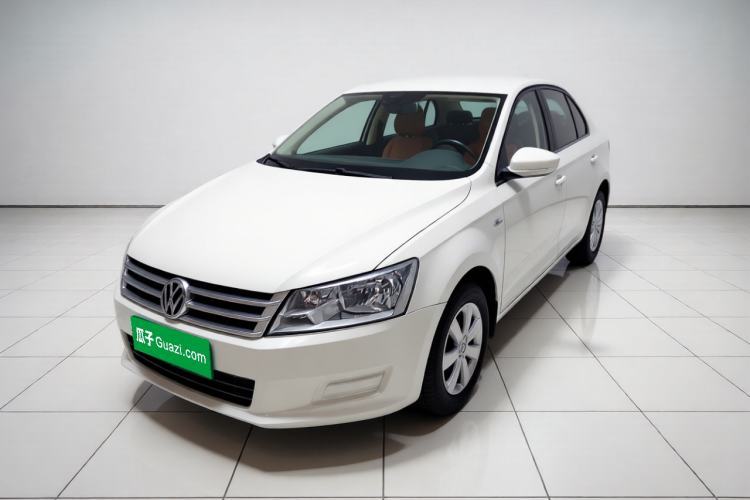 Volkswagen Santana 2015 1.6L Manual Fashion Edition d’occasion Guazi used car, China used car export, Used car for sale, Used  cars, Cheapest cars for sale