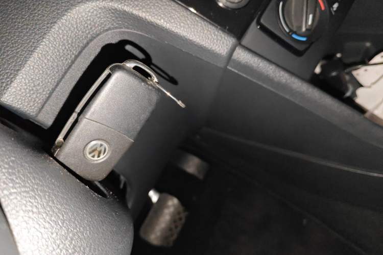 Used Volkswagen Santana 2015 Haval H6 1.6L Automatic Luxury Model Vehicle Key