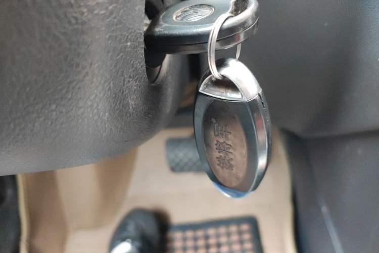 Used Volkswagen Santana 2015 1.6L Automatic Fashion Edition Vehicle Key
