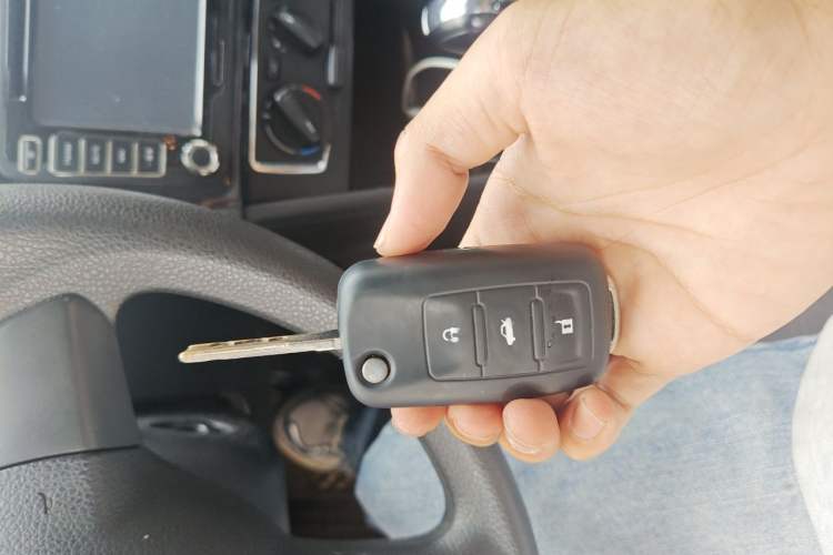 Used Volkswagen Santana 2015 1.6L Automatic Comfort Edition Vehicle Key