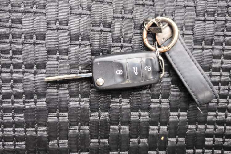 Used Volkswagen Santana 2015 1.6L Automatic Comfort Edition Vehicle Key