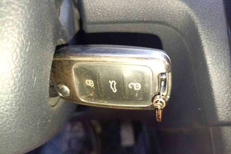 Used Volkswagen Santana 2015 Haval H6 1.6L Automatic Luxury Model Vehicle Key