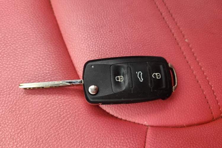 Used Volkswagen Santana 2015 Haval H6 1.6L Automatic Luxury Model Vehicle Key