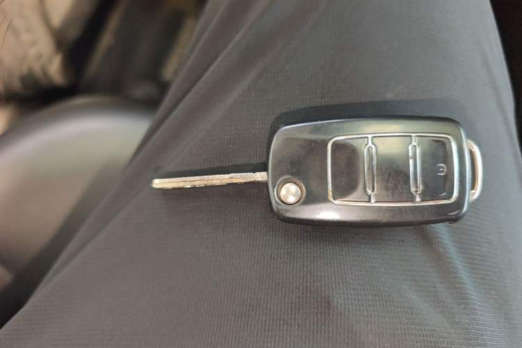 Used Volkswagen Santana 2015 Haval H6 1.6L Automatic Luxury Model Vehicle Key