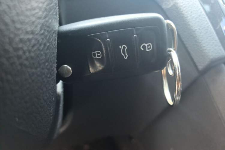 Used Volkswagen Santana 2015 Haval H6 1.6L Automatic Comfort Model Vehicle Key