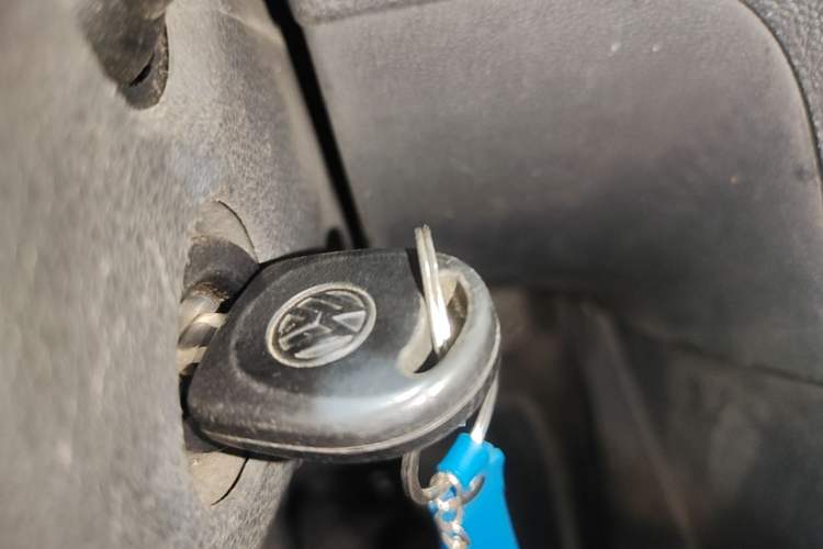 Used Volkswagen Santana 2015 1.6L Automatic Fashion Edition Vehicle Key