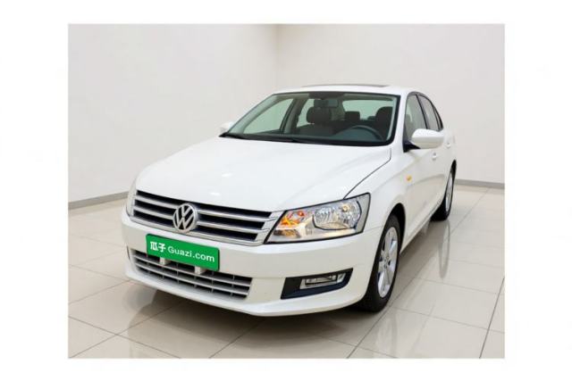 Used Volkswagen Santana 2015 1.6L Manual Comfort Edition