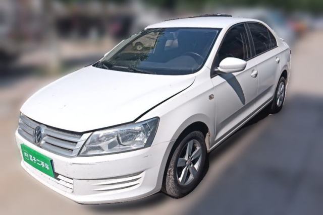 Ojetý Volkswagen Santana 2015 1.6L Manual Fashion Edition