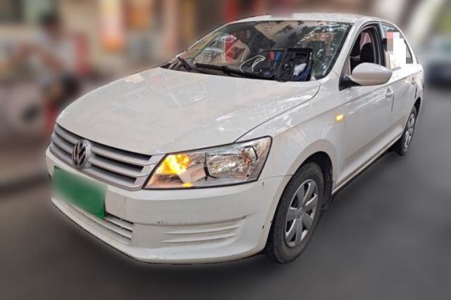 Ojetý Volkswagen Santana 2015 1.4L Manual Fashion Edition