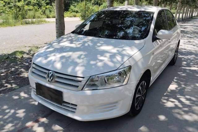 Used Volkswagen Santana 2015 1.6L Manual Fashion Edition