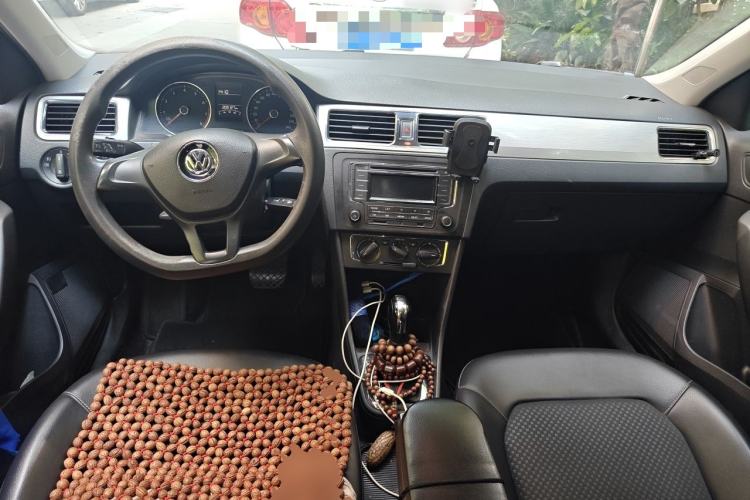 Used Volkswagen Santana 2015 Haval H6 1.6L Automatic Comfort Model Center Console