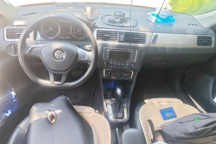 Used Volkswagen Santana 2015 Haval H6 1.6L Automatic Comfort Model Center Console