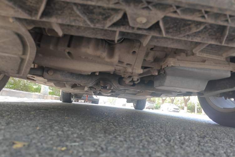 Used Volkswagen Santana 2015 Haval H6 1.6L Automatic Comfort Model Chassis Front