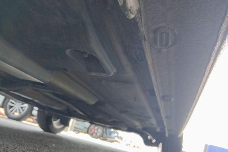 Used Volkswagen Santana 2015 1.6L Automatic Comfort Edition Chassis Front Left