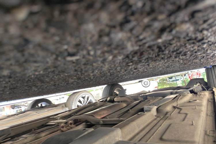 Used Volkswagen Santana 2015 1.6L Manual Comfort Edition Chassis Front Right