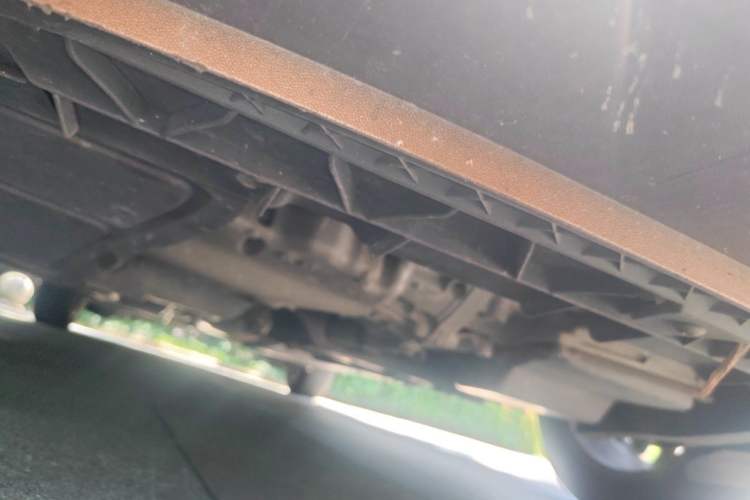 Used Volkswagen Santana 2015 Haval H6 1.6L Automatic Comfort Model Chassis Rear